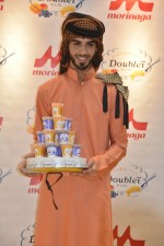 イケメンすぎて国外退去となったオマール氏 初来日で日本の女性をメロメロに 13年9月1日 エンタメ ニュース クランクイン