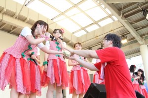 3rdシングル『GYO-ZA Party』発売記念イベントを行ったとちおとめ25