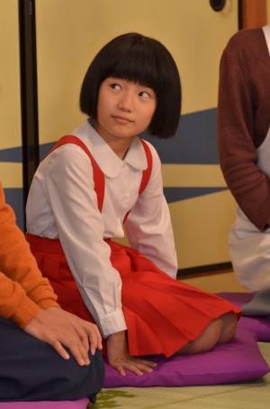 3代目まる子役の信太真妃、『スペシャルドラマ ちびまる子ちゃん』制作発表会見にて