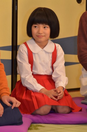 3代目まる子役の信太真妃、『スペシャルドラマ ちびまる子ちゃん』制作発表会見にて