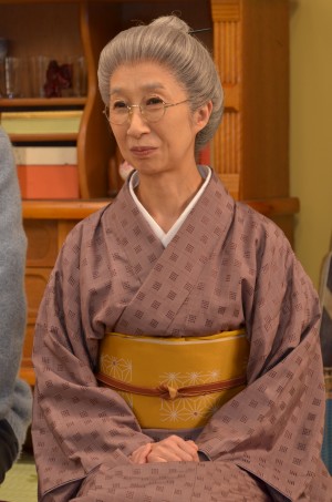 おばあちゃん役の鷲尾真知子、『スペシャルドラマ ちびまる子ちゃん』制作発表会見にて