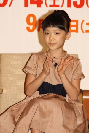 『怪盗グルーのミニオン危機一発』吹替え版完成報告会に登場した芦田愛菜