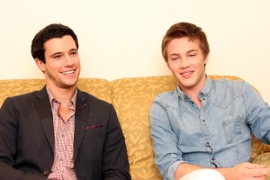 『フォーリング スカイズ』ドリュー・ロイ＆コナー・ジェサップ