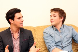 『フォーリング スカイズ』ドリュー・ロイ＆コナー・ジェサップ