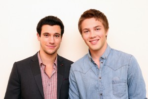 『フォーリング スカイズ』ドリュー・ロイ＆コナー・ジェサップ