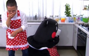 くまモンが真猿とハチャメチャクッキング！