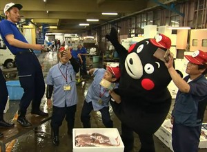 くまモンが真猿とハチャメチャクッキング！