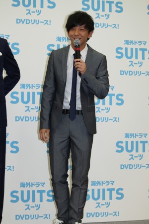 向井慧、海外ドラマ『SUITS／スーツ』DVDリリース記念イベントにて