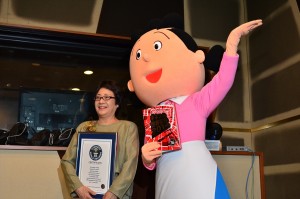 『サザエさん』ギネス世界記録認定式に出席したサザエ役の声優・加藤みどり