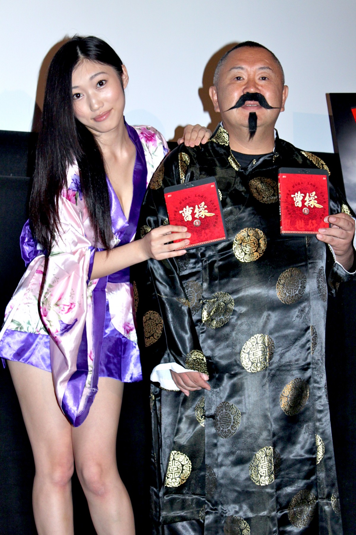 小蜜にデレデレの松村邦洋 得意の物マネと野球ネタで 曹操は星野仙一 と持論を展開 13年9月5日 海外ドラマ ニュース クランクイン 小蜜にデレデレの松村邦洋 得意の物マネと野球ネタで 曹操は星野仙一 と持論を展開 13年9月5日 海外ドラマ ニュース クランクイン