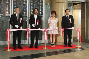 辻希美、「光のイリュージョン 『魔法の美術館』 ～Art in Wonderland～」内覧会・開会式にて