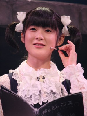 ミュージカル『我らジャンヌ～少女聖戦歌劇～』に出演するBerryz工房・嗣永桃子