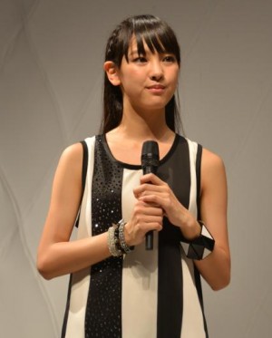 3作連続1位を獲得しファンから祝福を受けたモーニング娘。飯窪春菜