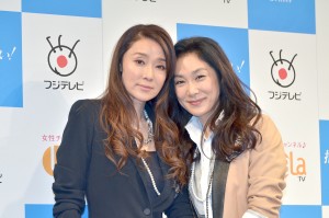 『抱きしめたい！Forever』完成披露試写会に出席したW浅野（浅野ゆう子、浅野温子）