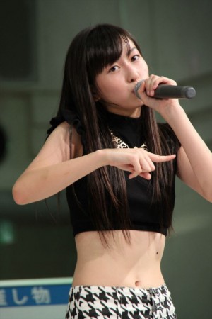 メジャーデビューイベントを行ったJuice＝Juice　植村あかり