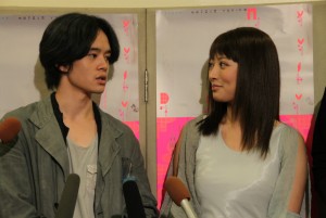 池松壮亮、夏菜、『ぬるい毒』取材にて