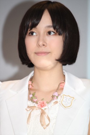 「ジャイアントカプリコ」の新CMに出演するアイドリングNEO・佐藤ミケーラ倭子