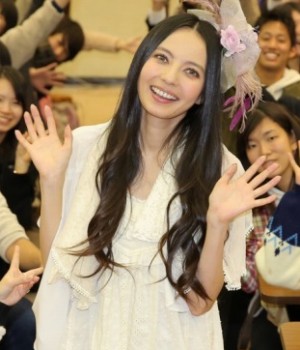 『ライフスタイルを参考にしている芸能人ランキング』5位に選ばれたベッキー