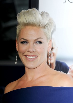 ピンク、2013年ビルボード誌「ウーマン・オブ・ザ・イヤー」（写真は、2013年9月イベント時）