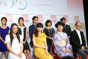 NHK連続テレビ小説『花子とアン』出演者発表会見にて
