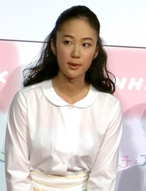 黒木華、NHK連続テレビ小説『花子とアン』出演者発表会見にて