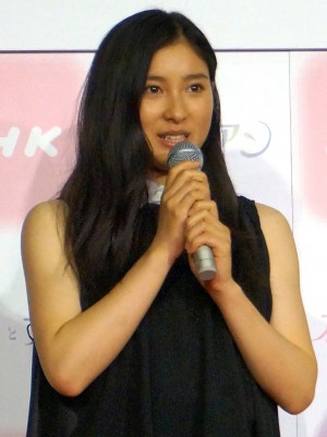 土屋太鳳、NHK連続テレビ小説『花子とアン』出演者発表会見にて
