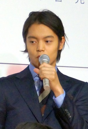 窪田正孝、NHK連続テレビ小説『花子とアン』出演者発表会見にて