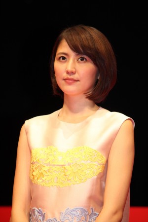 『潔く柔く』完成披露舞台挨拶に登壇した長澤まさみ