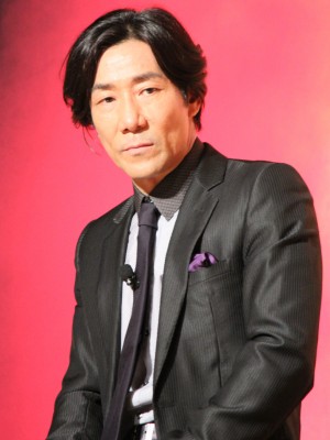 岸谷五朗、地球ゴージャス『クザリアーナの翼』制作発表会にて