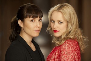 『ラブ・クライム　偽りの愛に溺れて』をリメイクした『パッション』		