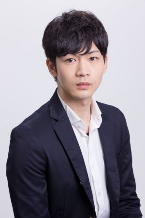 『偽装家族』（仮）で石和家長男の晴彦・雅彦役を演じる松下洸平