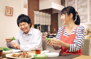 お手軽夜食を作るホームコメディドラマ『終電ごはん』