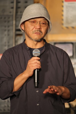 『THE NEXT GENERATION -PATLABOR-』製作発表記者会見に登場した押井守