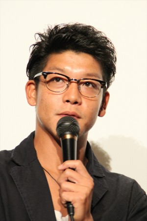 『ソウル・フラワー・トレイン』トークショーに登壇した駿河太郎