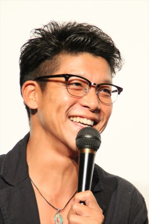 『ソウル・フラワー・トレイン』トークショーに登壇した駿河太郎