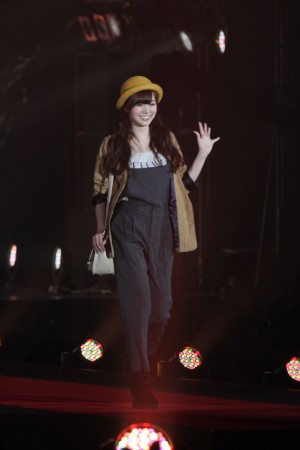 「Girls Award 2013 AUTUMN／WINTER」に登場した乃木坂46・白石麻衣