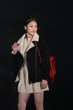 水沢エレナ＜GirlsAward 2013秋冬＞