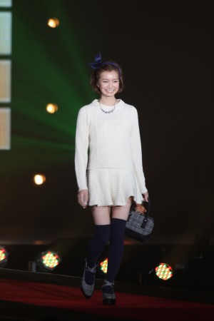 芹那＜GirlsAward 2013秋冬＞