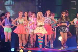 E‐girls＜GirlsAward 2013秋冬＞20130928