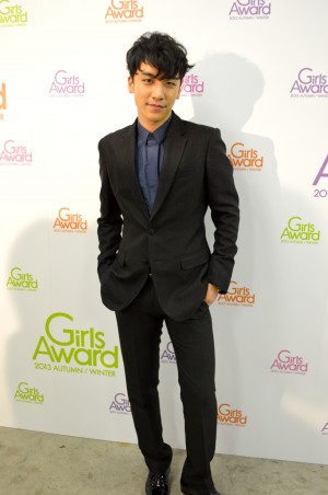 V.I（BIGBANG）＜GirlsAward 2013秋冬＞