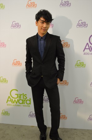 V.I（BIGBANG）＜GirlsAward 2013秋冬＞