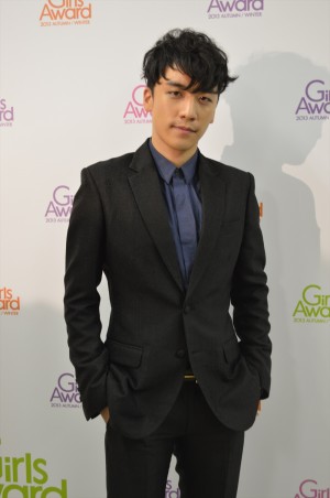 V.I（BIGBANG）＜GirlsAward 2013秋冬＞