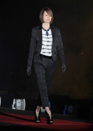 米倉涼子 ＜GirlsAward 2013秋冬＞20130928