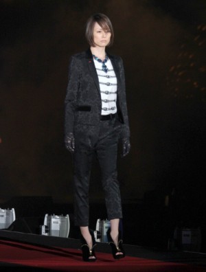 米倉涼子 ＜GirlsAward 2013秋冬＞20130928