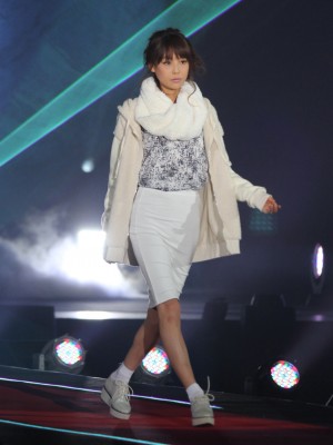 南條有香＜GirlsAward 2013秋冬＞