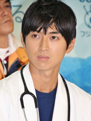 松田翔太、『海の上の診療所』制作発表会見にて