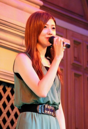 新曲『もっとずっと一緒に居たかった／ROCK エロティック』発売記念イベントを行ったBerryz工房・ 熊井友理奈