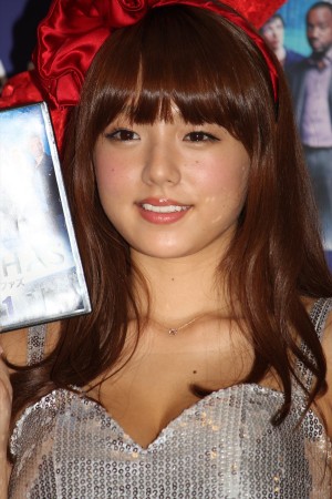 篠崎愛、『ALPHAS／アルファズ』ブルーレイ＆DVDリリース記念イベントにて