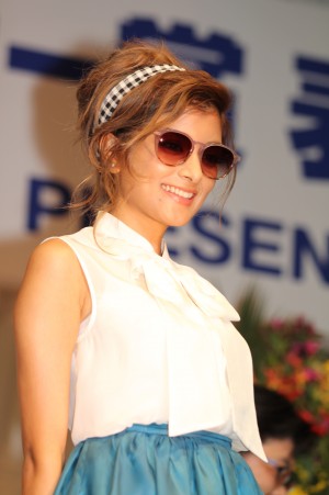 「第26回 日本 メガネ ベスト ドレッサー賞 表彰式」＜サングラス部門＞ローラ