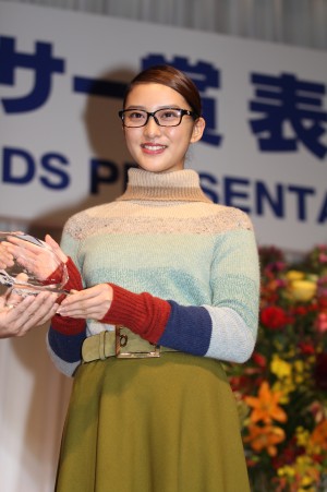 「第26回 日本 メガネ ベスト ドレッサー賞 表彰式」＜特別賞＞武井咲